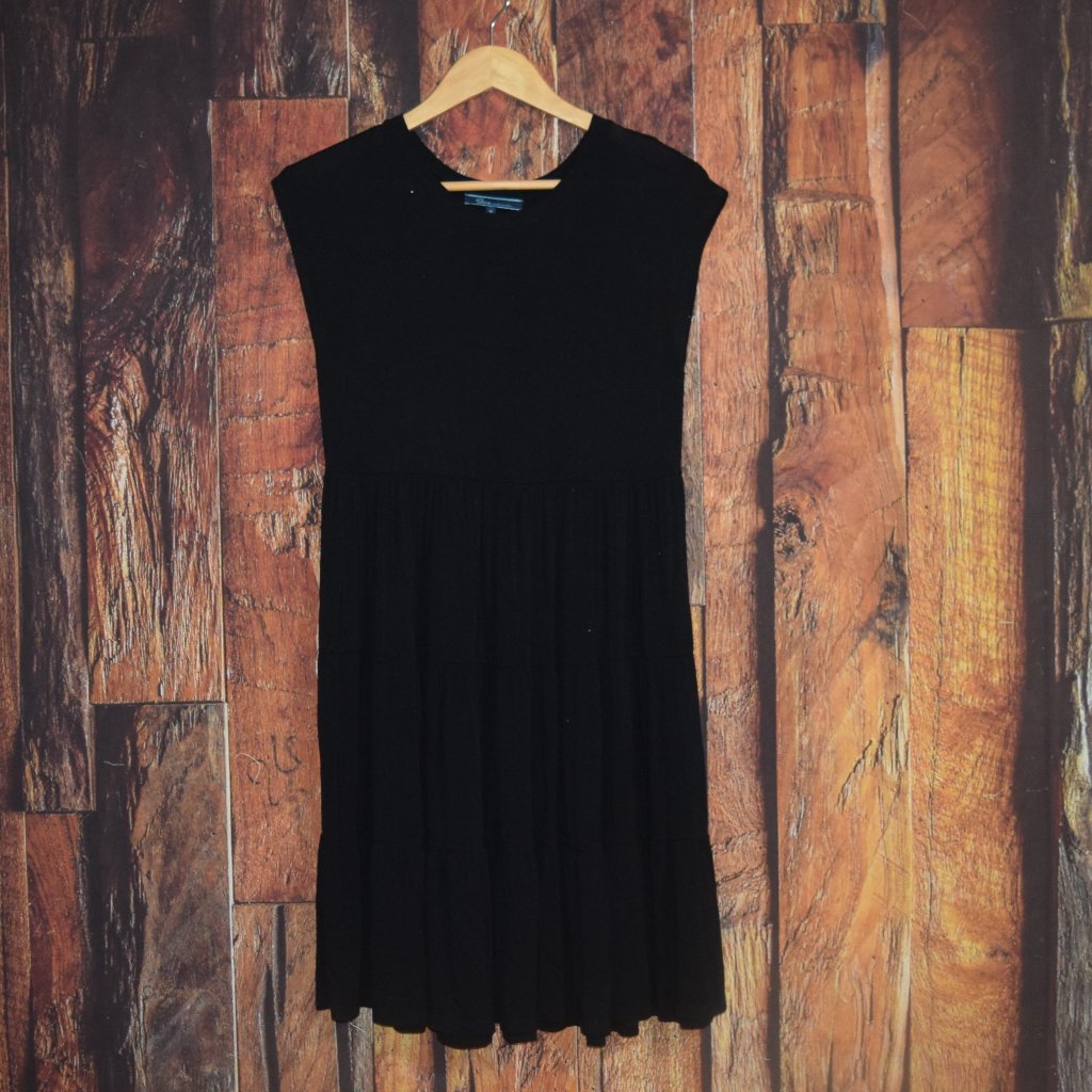 Shore Women's Sz M Black T-Shirt Swing Dress - Like New
